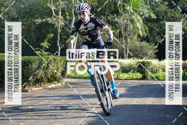 Buy your photos of the event6Hs MTB on Fotop