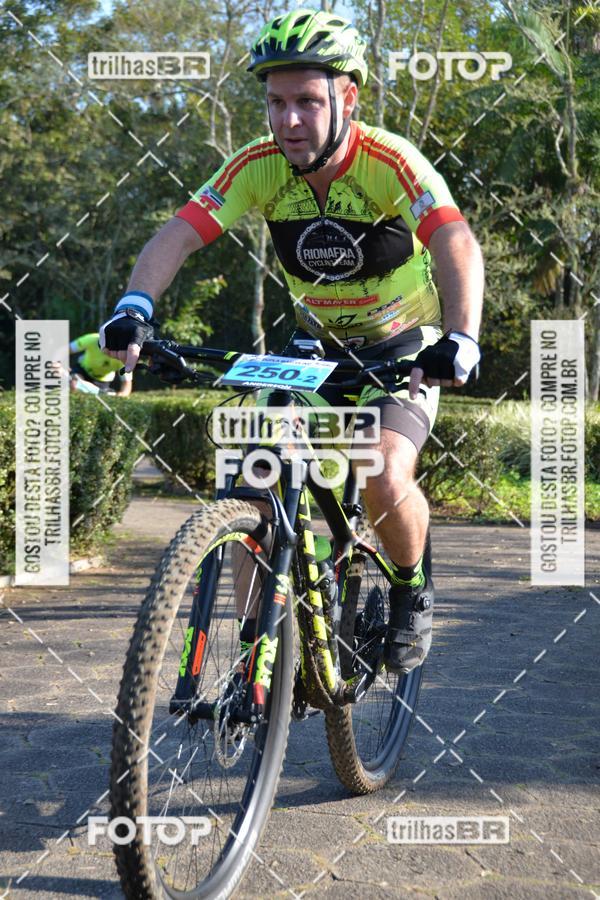 Buy your photos of the event6Hs MTB on Fotop