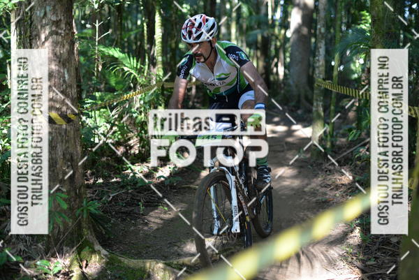 Buy your photos of the event6Hs MTB on Fotop