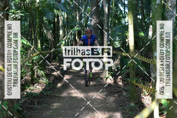 Buy your photos of the event6Hs MTB on Fotop