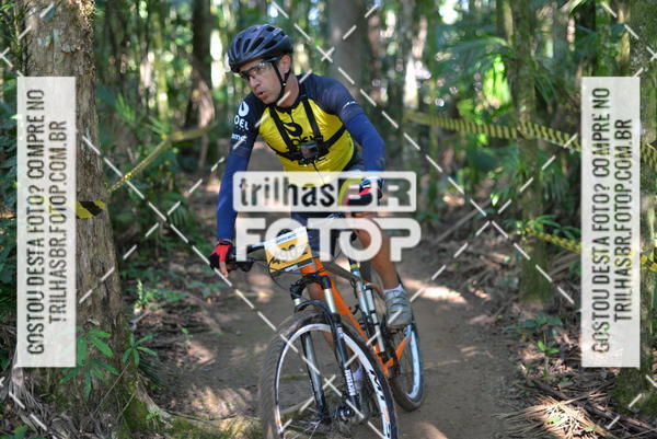 Buy your photos of the event6Hs MTB on Fotop