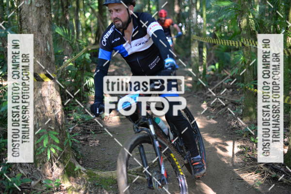 Buy your photos of the event6Hs MTB on Fotop