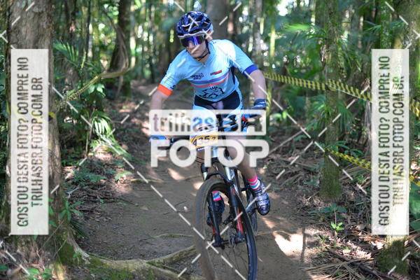 Buy your photos of the event6Hs MTB on Fotop