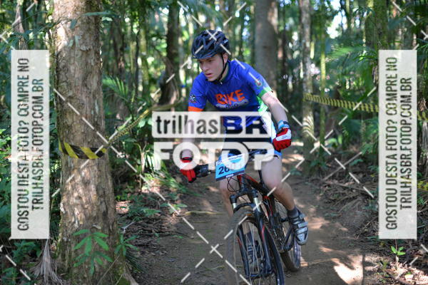 Buy your photos of the event6Hs MTB on Fotop