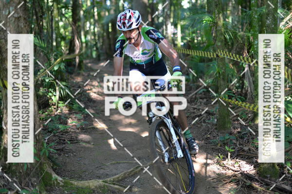 Buy your photos of the event6Hs MTB on Fotop