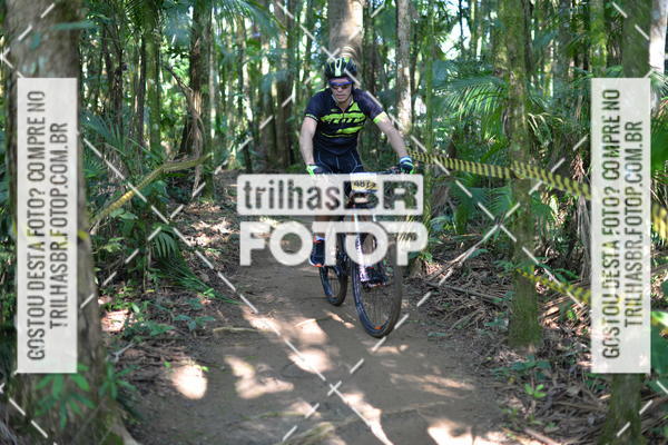Buy your photos of the event6Hs MTB on Fotop