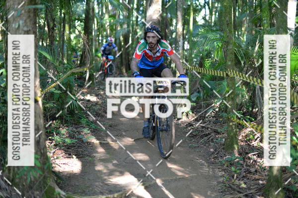 Buy your photos of the event6Hs MTB on Fotop