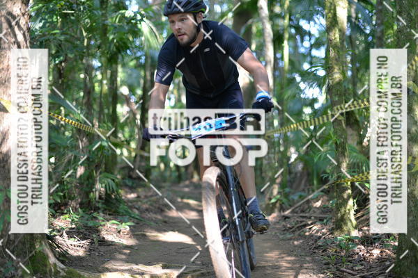 Buy your photos of the event6Hs MTB on Fotop