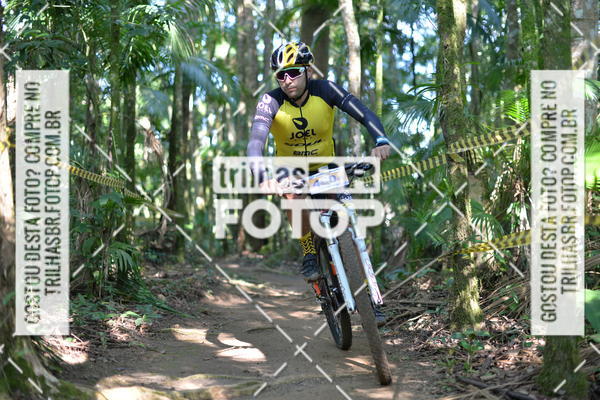 Buy your photos of the event6Hs MTB on Fotop