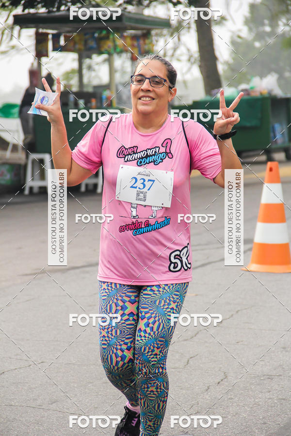 Buy your photos of the eventCorrida e Caminhada Quer Namorar Comigo on Fotop