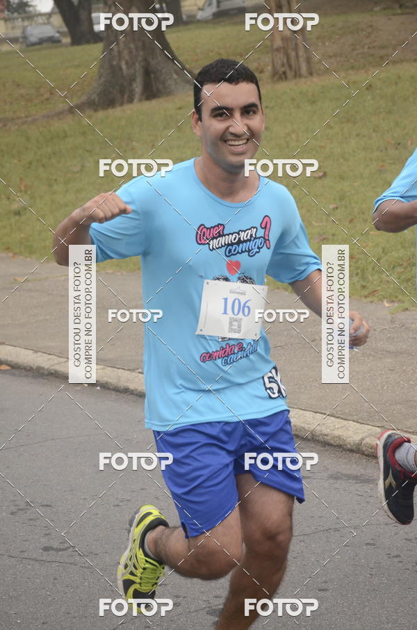 Buy your photos of the eventCorrida e Caminhada Quer Namorar Comigo on Fotop