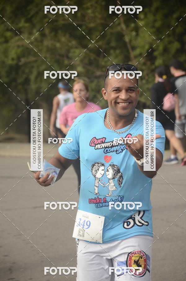 Buy your photos of the eventCorrida e Caminhada Quer Namorar Comigo on Fotop