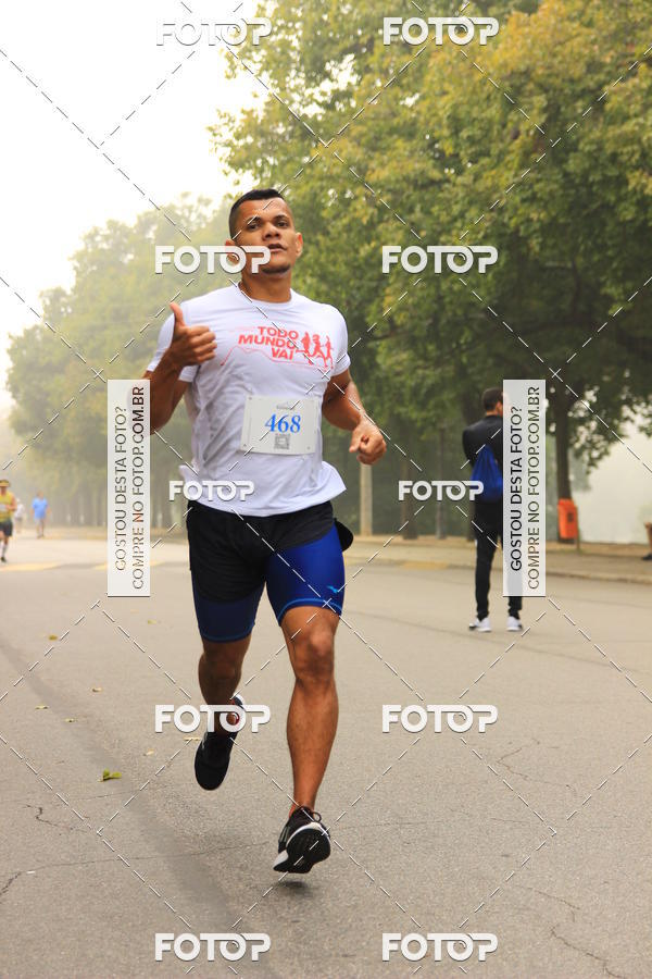 Buy your photos of the eventCorrida e Caminhada Quer Namorar Comigo on Fotop