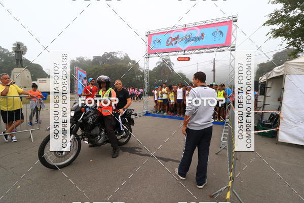 Buy your photos of the eventCorrida e Caminhada Quer Namorar Comigo on Fotop