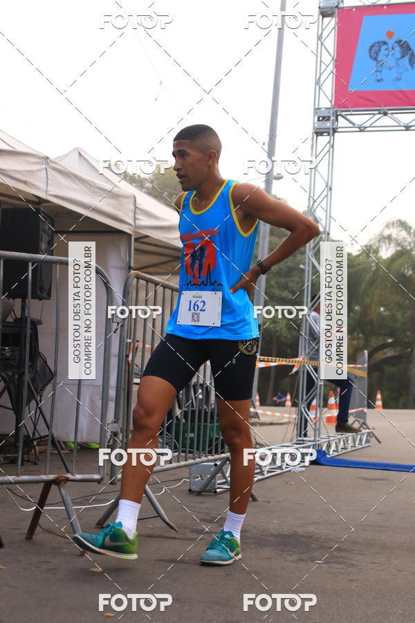 Buy your photos of the eventCorrida e Caminhada Quer Namorar Comigo on Fotop
