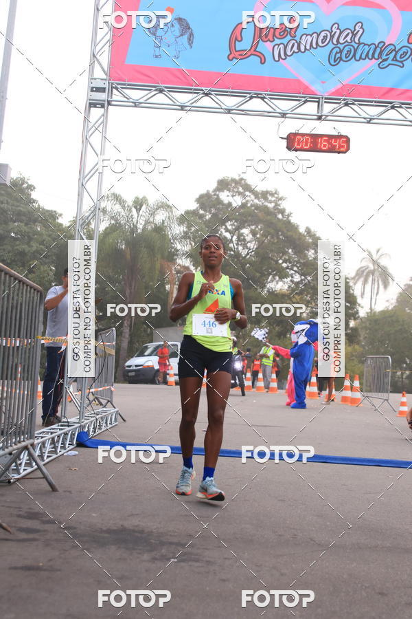 Buy your photos of the eventCorrida e Caminhada Quer Namorar Comigo on Fotop