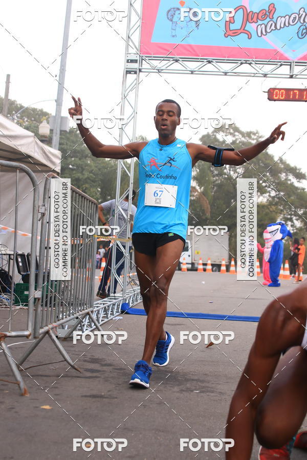 Buy your photos of the eventCorrida e Caminhada Quer Namorar Comigo on Fotop