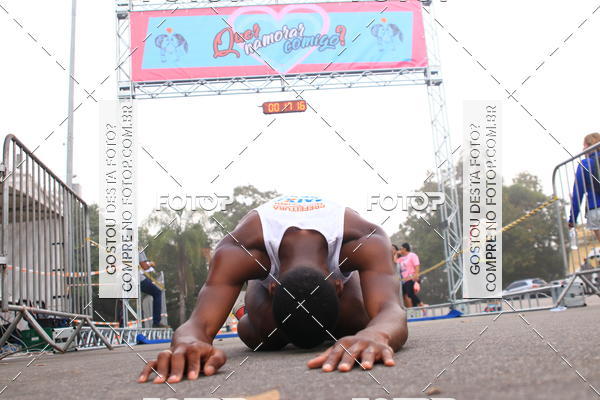 Buy your photos of the eventCorrida e Caminhada Quer Namorar Comigo on Fotop