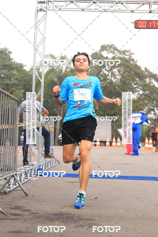 Buy your photos of the eventCorrida e Caminhada Quer Namorar Comigo on Fotop