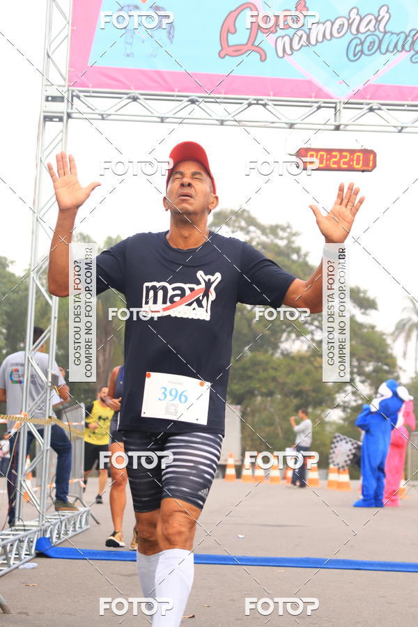 Buy your photos of the eventCorrida e Caminhada Quer Namorar Comigo on Fotop