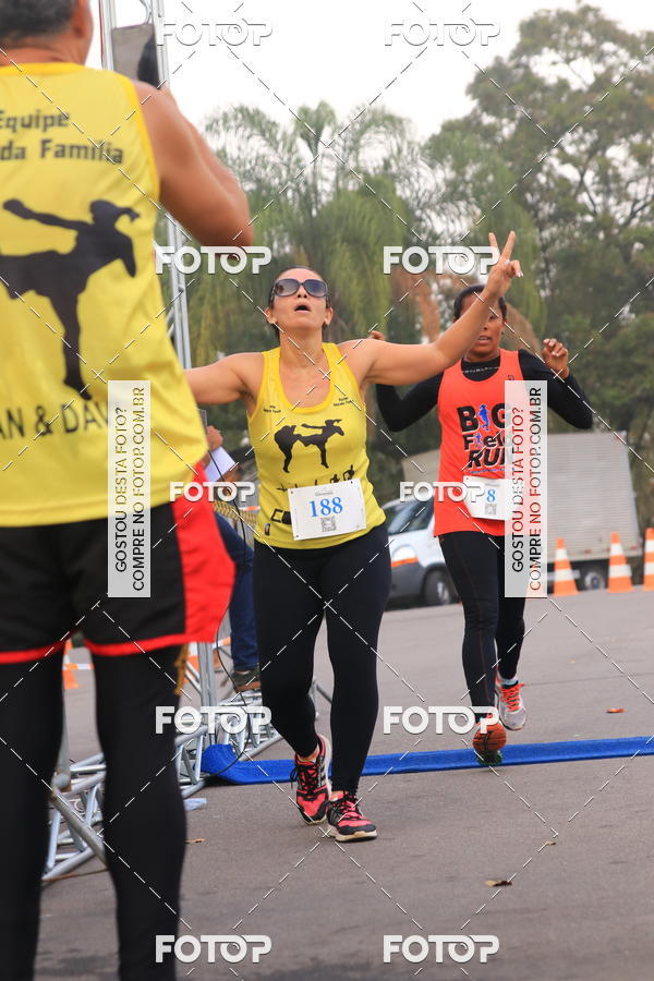 Buy your photos of the eventCorrida e Caminhada Quer Namorar Comigo on Fotop