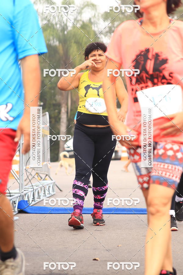 Buy your photos of the eventCorrida e Caminhada Quer Namorar Comigo on Fotop