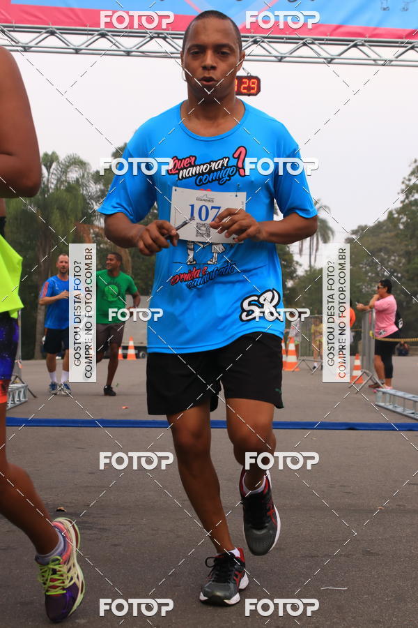 Buy your photos of the eventCorrida e Caminhada Quer Namorar Comigo on Fotop