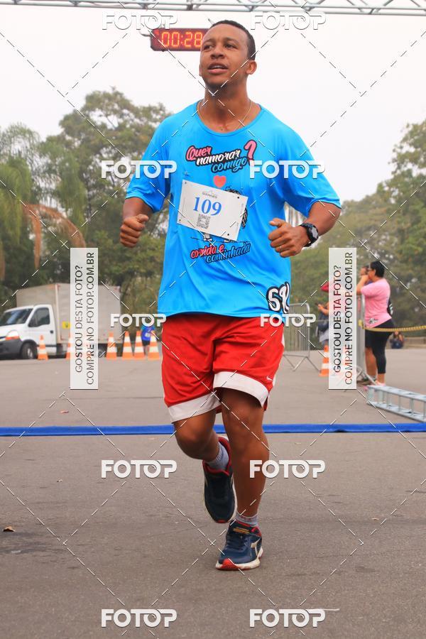 Buy your photos of the eventCorrida e Caminhada Quer Namorar Comigo on Fotop