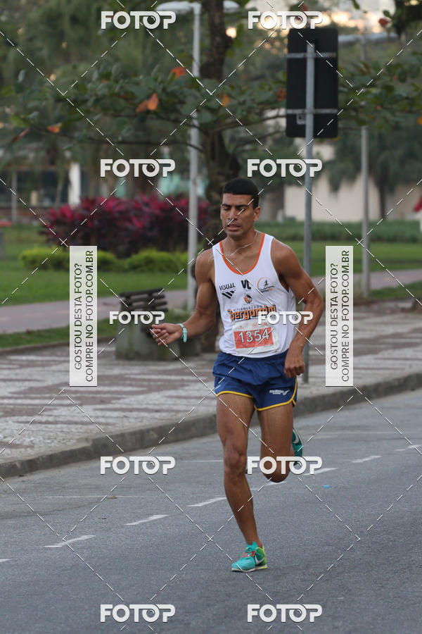 Buy your photos of the eventSantander Track & Field Run Series - Santos on Fotop
