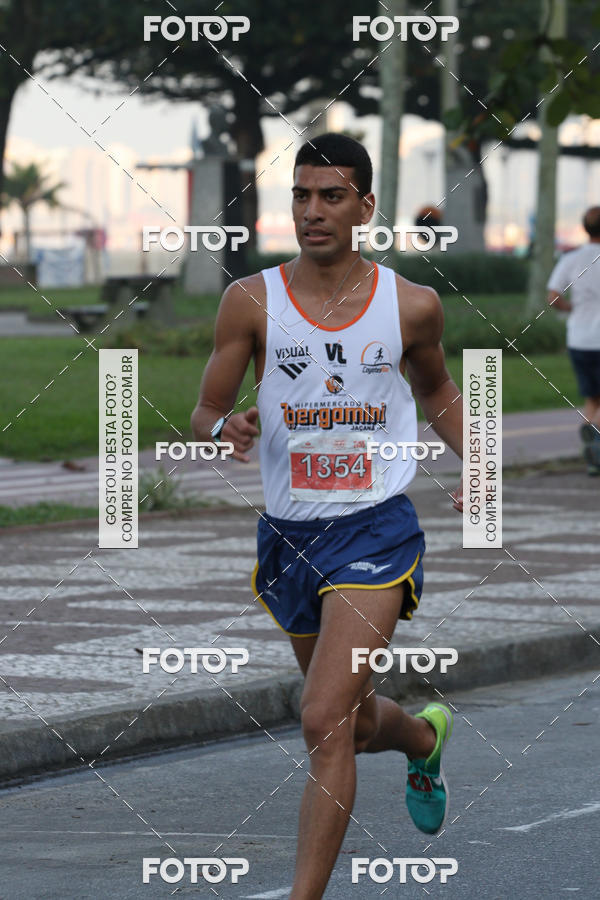 Buy your photos of the eventSantander Track & Field Run Series - Santos on Fotop