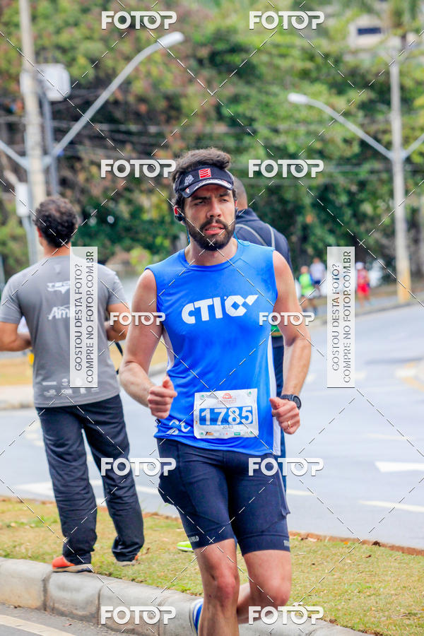 Buy your photos of the event9 Meia Maratona Internacional de Belo Horizonte on Fotop