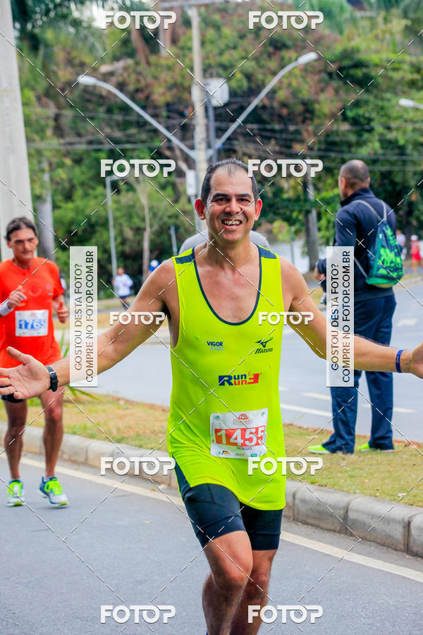 Buy your photos of the event9 Meia Maratona Internacional de Belo Horizonte on Fotop