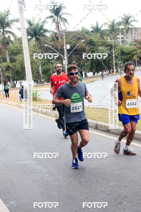 Buy your photos of the event9 Meia Maratona Internacional de Belo Horizonte on Fotop