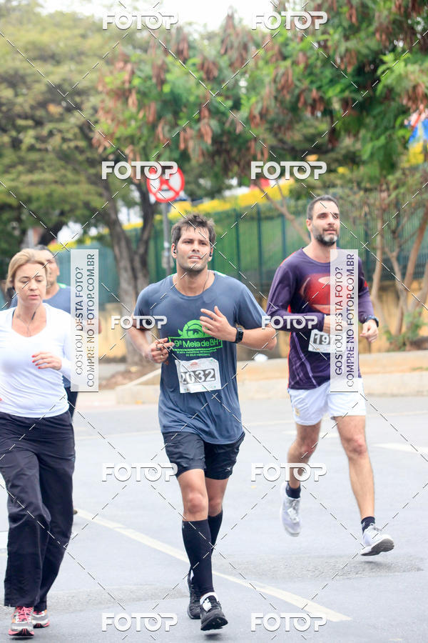 Buy your photos of the event9 Meia Maratona Internacional de Belo Horizonte on Fotop