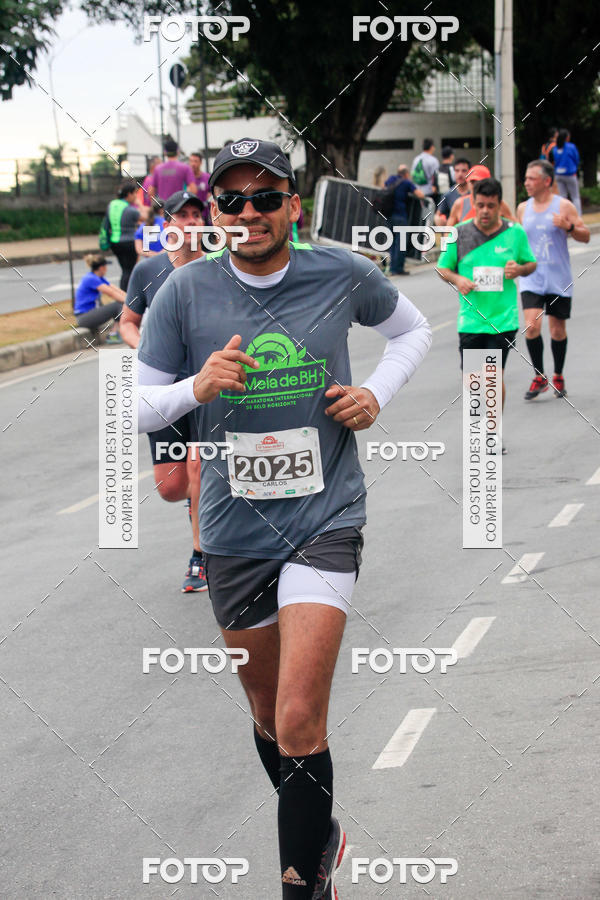 Buy your photos of the event9 Meia Maratona Internacional de Belo Horizonte on Fotop