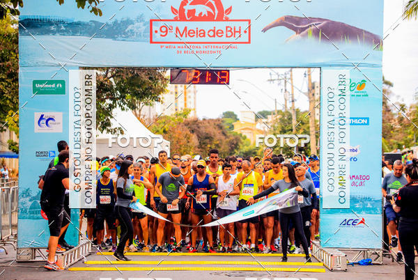 Buy your photos of the event9 Meia Maratona Internacional de Belo Horizonte on Fotop