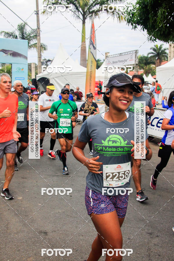 Buy your photos of the event9 Meia Maratona Internacional de Belo Horizonte on Fotop