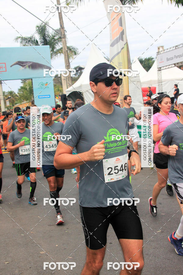 Buy your photos of the event9 Meia Maratona Internacional de Belo Horizonte on Fotop
