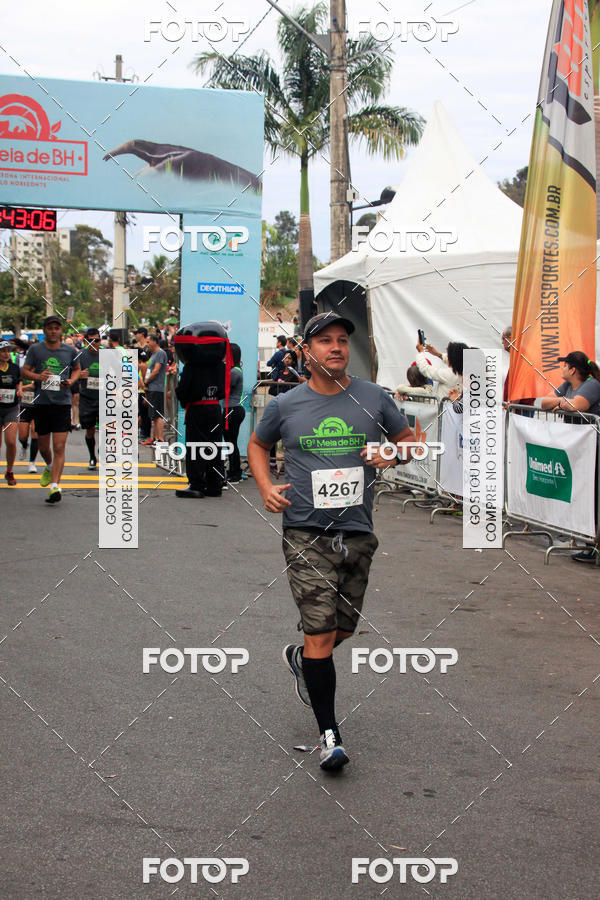 Buy your photos of the event9 Meia Maratona Internacional de Belo Horizonte on Fotop