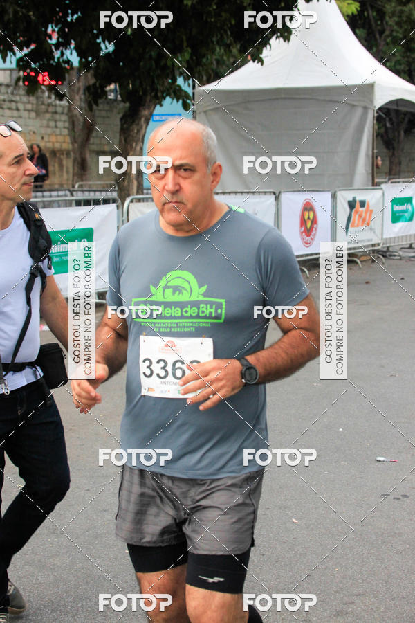 Buy your photos of the event9 Meia Maratona Internacional de Belo Horizonte on Fotop