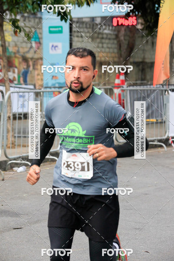 Buy your photos of the event9 Meia Maratona Internacional de Belo Horizonte on Fotop