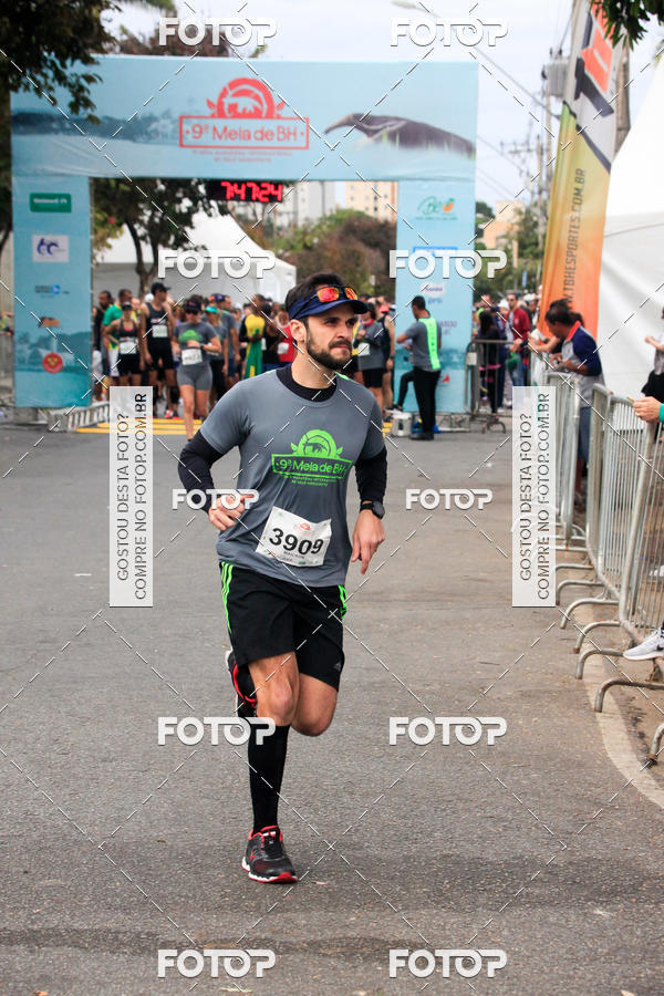 Buy your photos of the event9 Meia Maratona Internacional de Belo Horizonte on Fotop