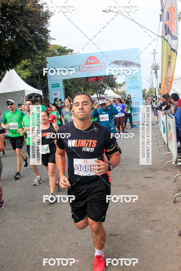 Buy your photos of the event9 Meia Maratona Internacional de Belo Horizonte on Fotop