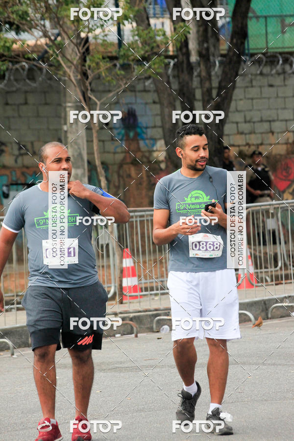 Buy your photos of the event9 Meia Maratona Internacional de Belo Horizonte on Fotop