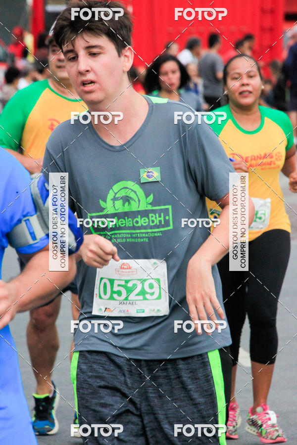 Buy your photos of the event9 Meia Maratona Internacional de Belo Horizonte on Fotop