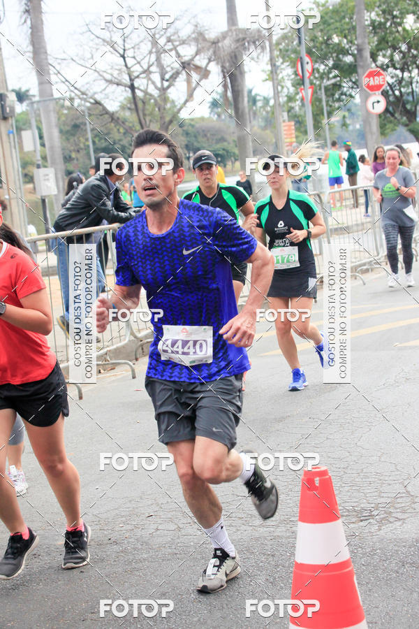 Buy your photos of the event9 Meia Maratona Internacional de Belo Horizonte on Fotop