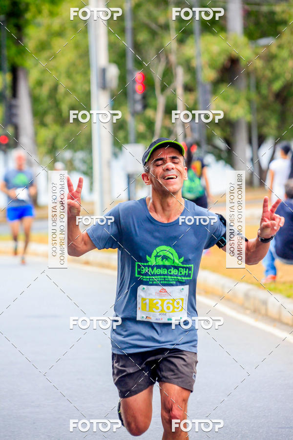 Buy your photos of the event9 Meia Maratona Internacional de Belo Horizonte on Fotop