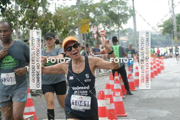 Buy your photos of the event9 Meia Maratona Internacional de Belo Horizonte on Fotop
