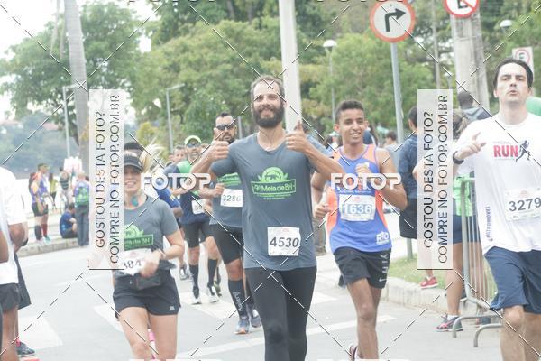 Buy your photos of the event9 Meia Maratona Internacional de Belo Horizonte on Fotop