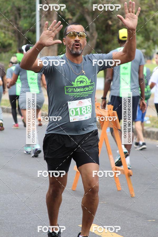 Buy your photos of the event9 Meia Maratona Internacional de Belo Horizonte on Fotop